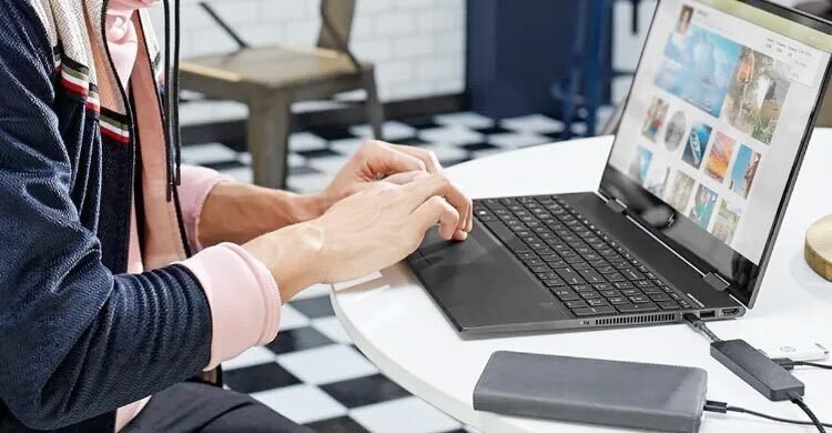 Laptop